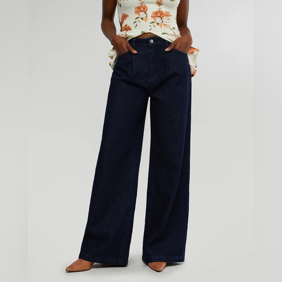 WEWOREWHAT HIGHRISE PLEATED WIDE LEG JEANS RAW WASH - Picture 1 of 9